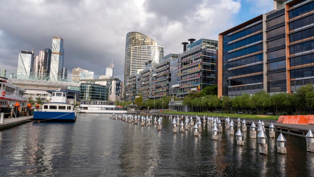 Apartment market booms as government expands home guarantee scheme